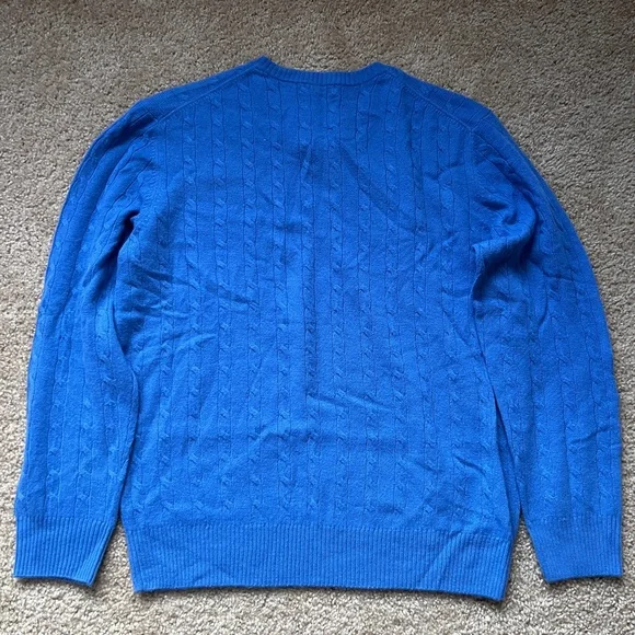 Alan Flusser 100% cashmere Blue Crewneck Sweater